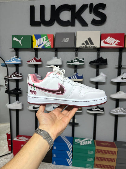 Nike Court Vision Low / Cherry