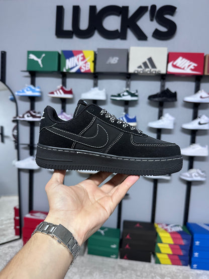 Nike Air Force 1 '07 Venom