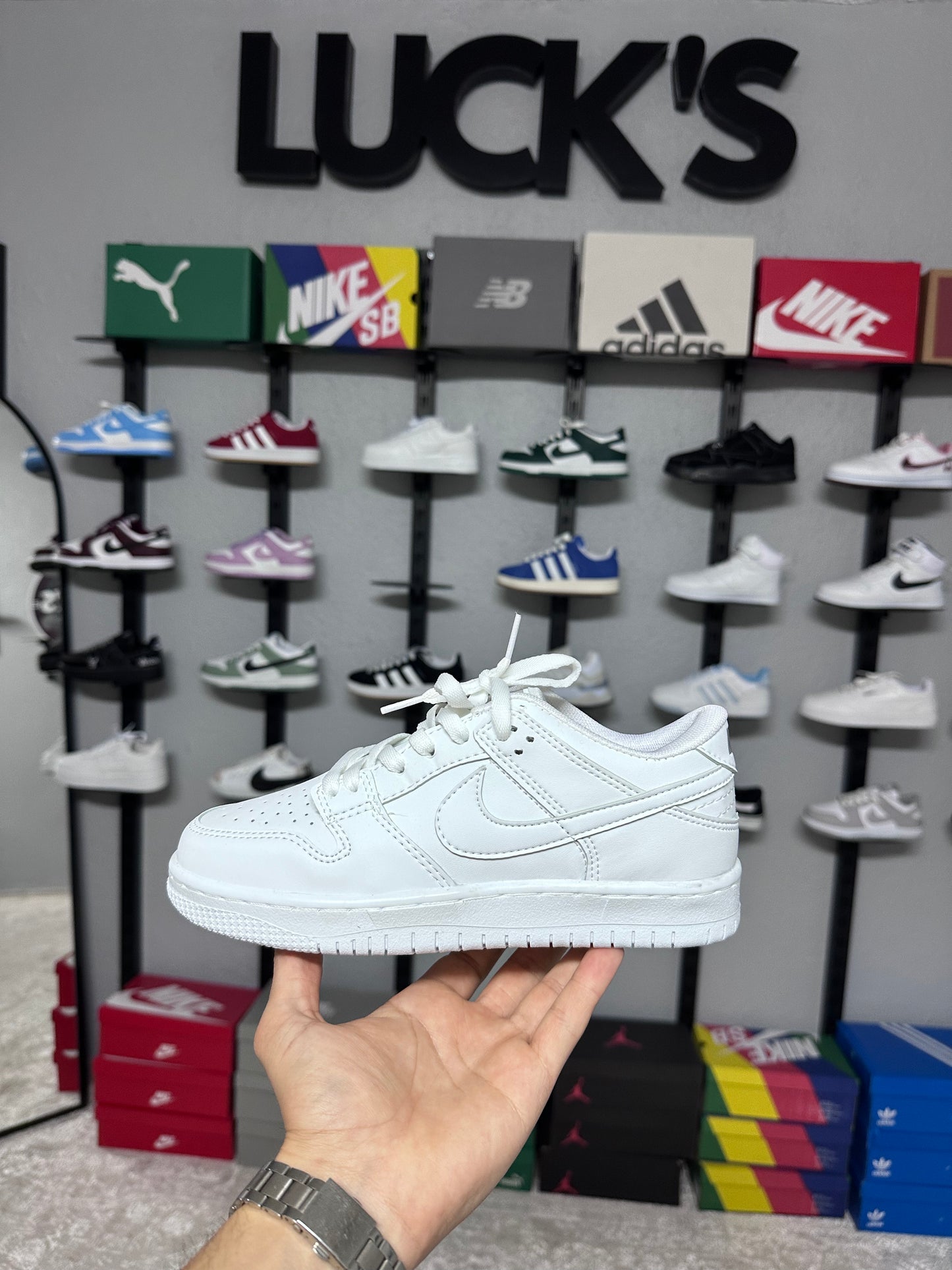 Nike Dunk Low Triple White